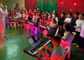 Indústria Movendo a Música: Inclusão e Educação Cultural para a Comunidade Palmense