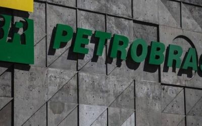 Petrobras reduz preço da gasolina em R$ 0,20 por litro para as distribuidoras